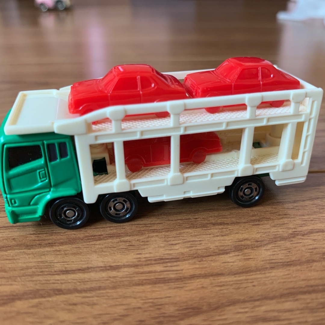 ミニカー エンタメ/ホビーのおもちゃ/ぬいぐるみ(ミニカー)の商品写真