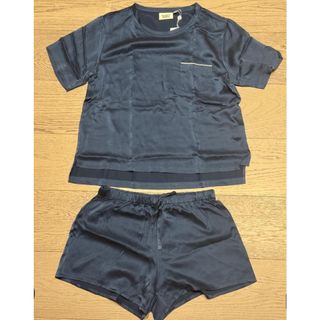 スリーピージョーンズ(SLEEPY JONES)のスリーピージョーンズ　ネイビー　シルクルームウェア上下セットパジャマ(ルームウェア)