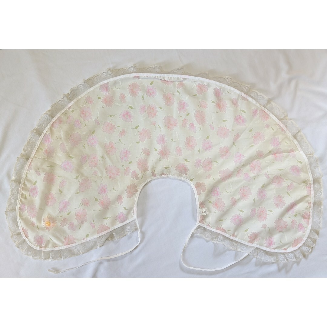 お化粧ケープ①　ピンク花柄　リボンのワンポイント コスメ/美容のメイク道具/ケアグッズ(その他)の商品写真