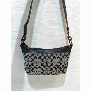 コーチ(COACH)のコーチ　COACH クロワッサンショルダーバッグ(ショルダーバッグ)