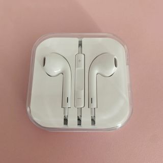 アップル(Apple)の純正Apple EarPods 3.5 mm ヘッドフォンプラグ イヤホン(ヘッドフォン/イヤフォン)