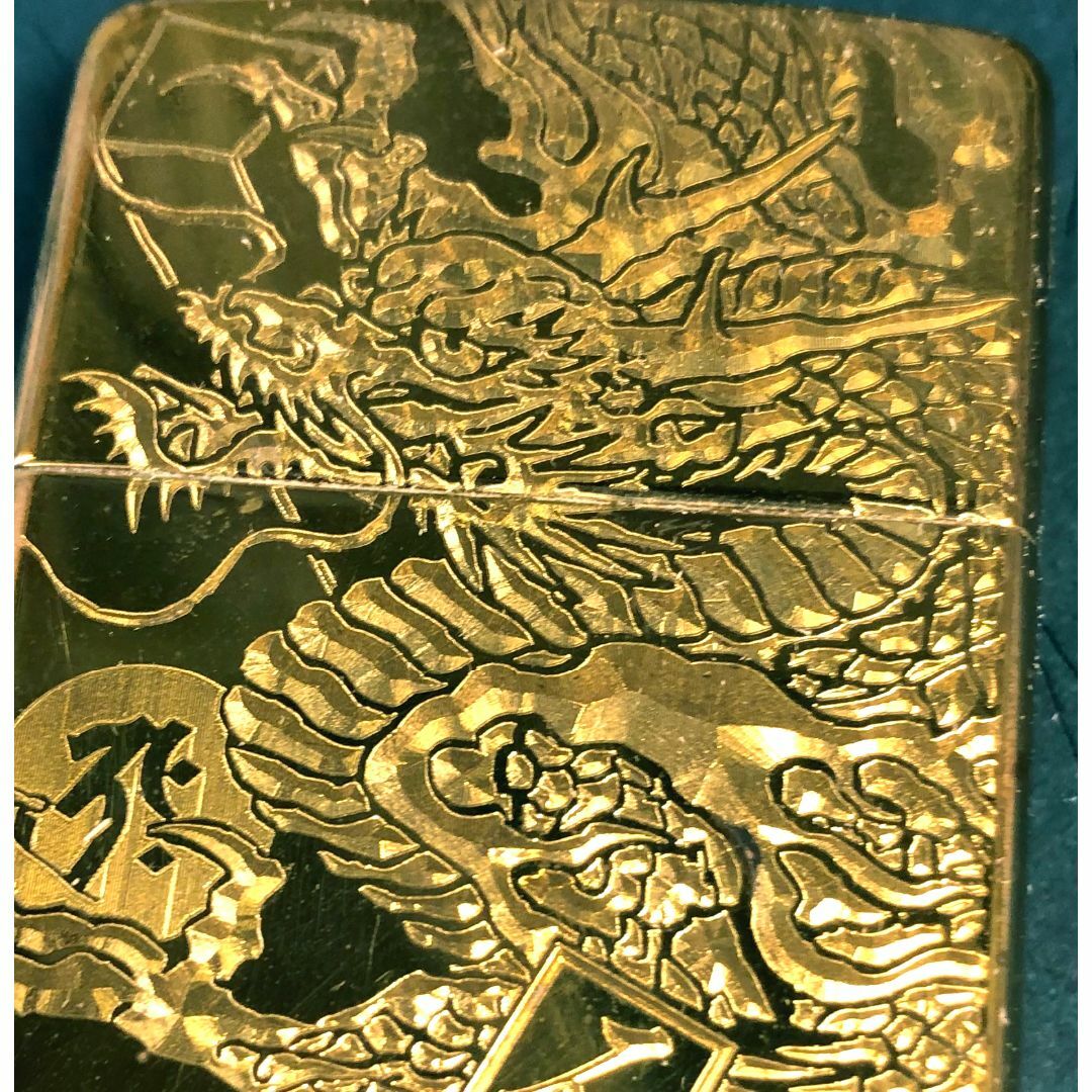 ZIPPO(ジッポー)のジッポーアーマーボディー金 不動明王　倶利伽羅龍王　登り龍　カンマーン　梵字　 メンズのファッション小物(タバコグッズ)の商品写真