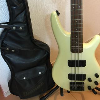 アイバニーズ(Ibanez)のIbanez ROADSTARⅡ SERIES BASS(エレキベース)