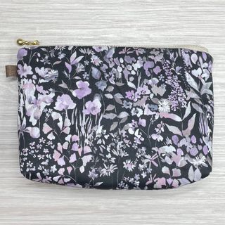 ファスナーポーチ リバティ 花柄 ピンク 黒 化粧ポーチ ☆ ハンドメイド(ポーチ)