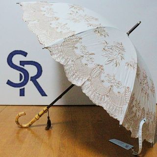 新品 ソシエレノ 豪華美麗刺しゅう タッセル飾り 耐風 晴雨兼用 高級日傘 薄青(傘)