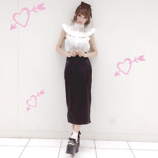モンリリィ(mon Lily)のモデル絢さん愛用♡モンリリィオーガンジーエプロンアイラインスカート(ロングスカート)