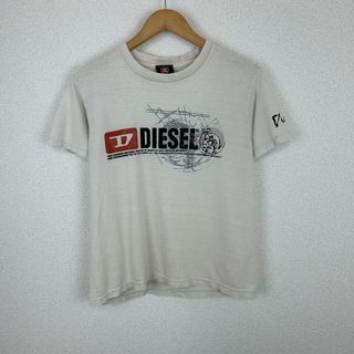 虎タグ　DIESEL ディーゼル Tシャツ フロントプリント 袖ロゴ オフホワイト Mサイズ メンズ 古着 Y2K アメカジ ストリート(Tシャツ/カットソー(半袖/袖なし))