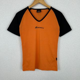 new balance ニューバランス Tシャツ Vネック バイカラー オレンジ ブラック Mサイズ レディース 古着 スポーツMIX　ストリート　Y2K(Tシャツ(半袖/袖なし))