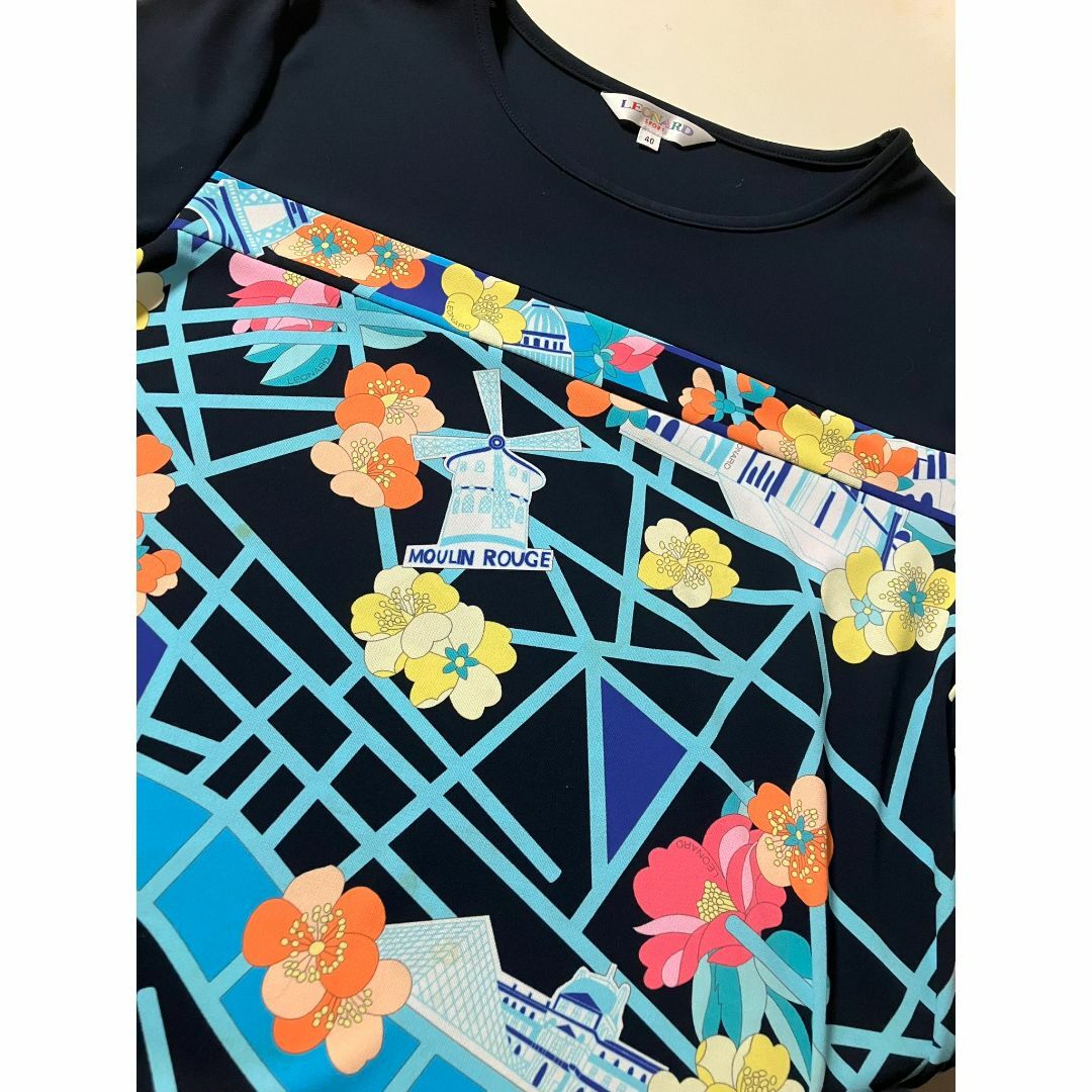 LEONARD - ☆レオナール美品！紺地にお洒落なイメージの近年物の