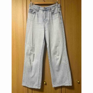 ユニクロ(UNIQLO)のユニクロ　ワイドストレートジーンズ　ブルー　25インチ　股下67cm補正済(デニム/ジーンズ)