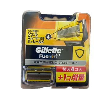 ジレット(Gillette)のジレット フュージョン プシロード 替刃4個入＋1個増量 (カミソリ)