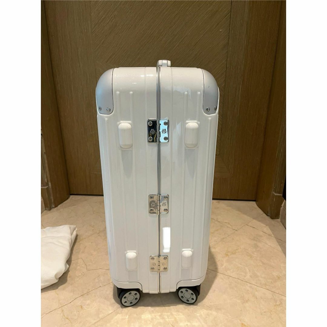 RIMOWA - リモワ RIMOWA ハイブリッドキャビン 白 36L スーツ