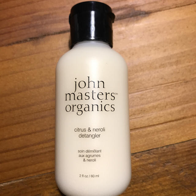 John Masters Organics(ジョンマスターオーガニック)の【かおり様専用】 ジョンマスター C&Nデタングラー コスメ/美容のヘアケア/スタイリング(コンディショナー/リンス)の商品写真