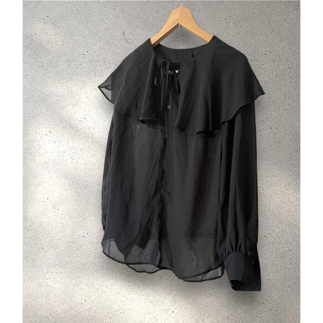 フリル付き　シフォンブラウス　ブラック　Lサイズ レディースのトップス(シャツ/ブラウス(長袖/七分))の商品写真