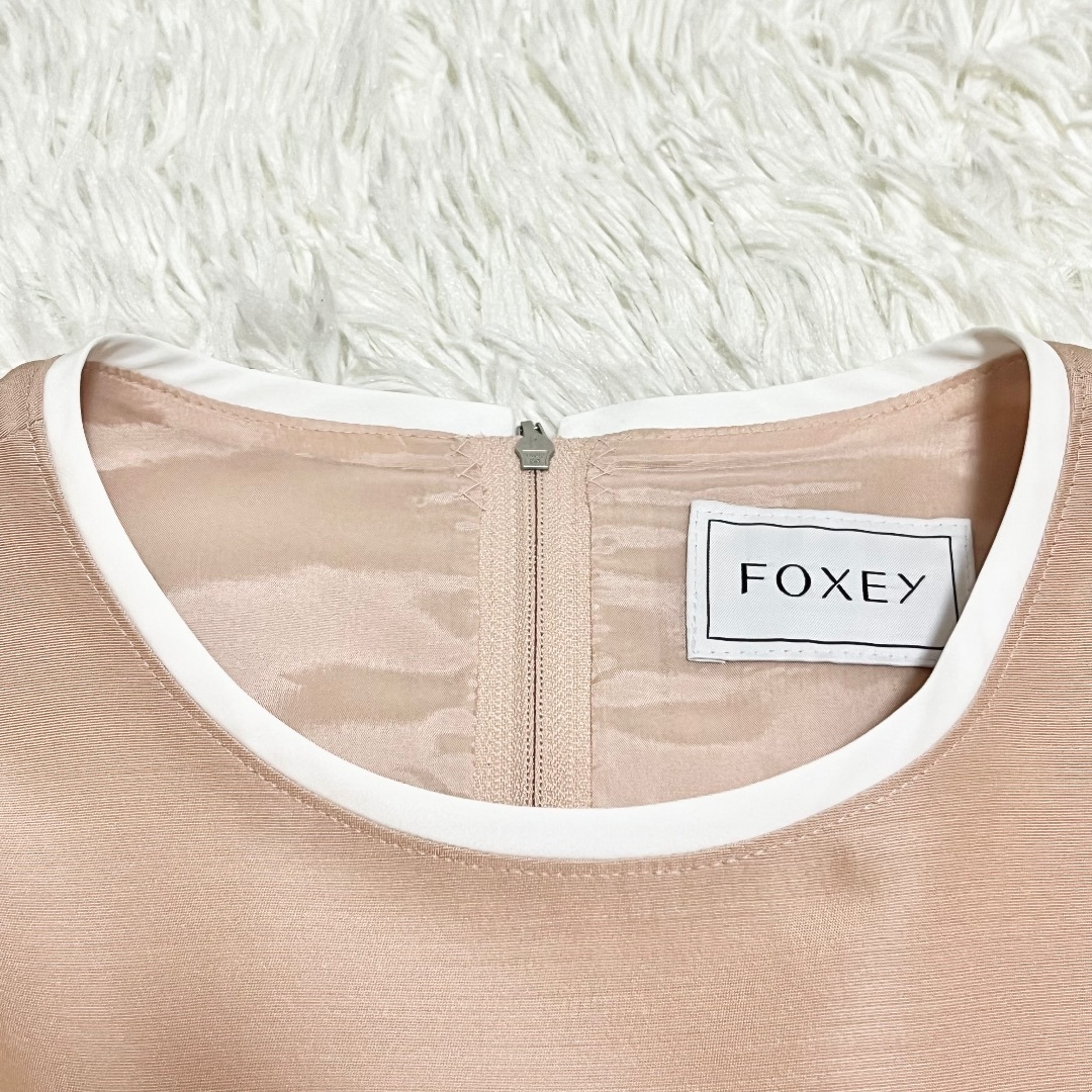 タグ付✨️FOXEY シルク ワンピース ラッフルヘムドレス フリル ピンク 38 FOXEY - タグ付✨️FOXEY シルク ワンピース ラッフルヘムドレス
