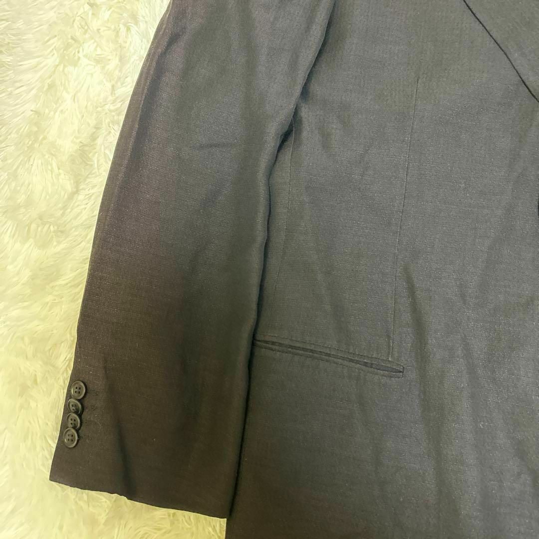 GIORGIO ARMANI(ジョルジオアルマーニ)の【美品】大きいサイズ　ジョルジオアルマーニ サマージャケット リネン シルク　黒 メンズのジャケット/アウター(テーラードジャケット)の商品写真