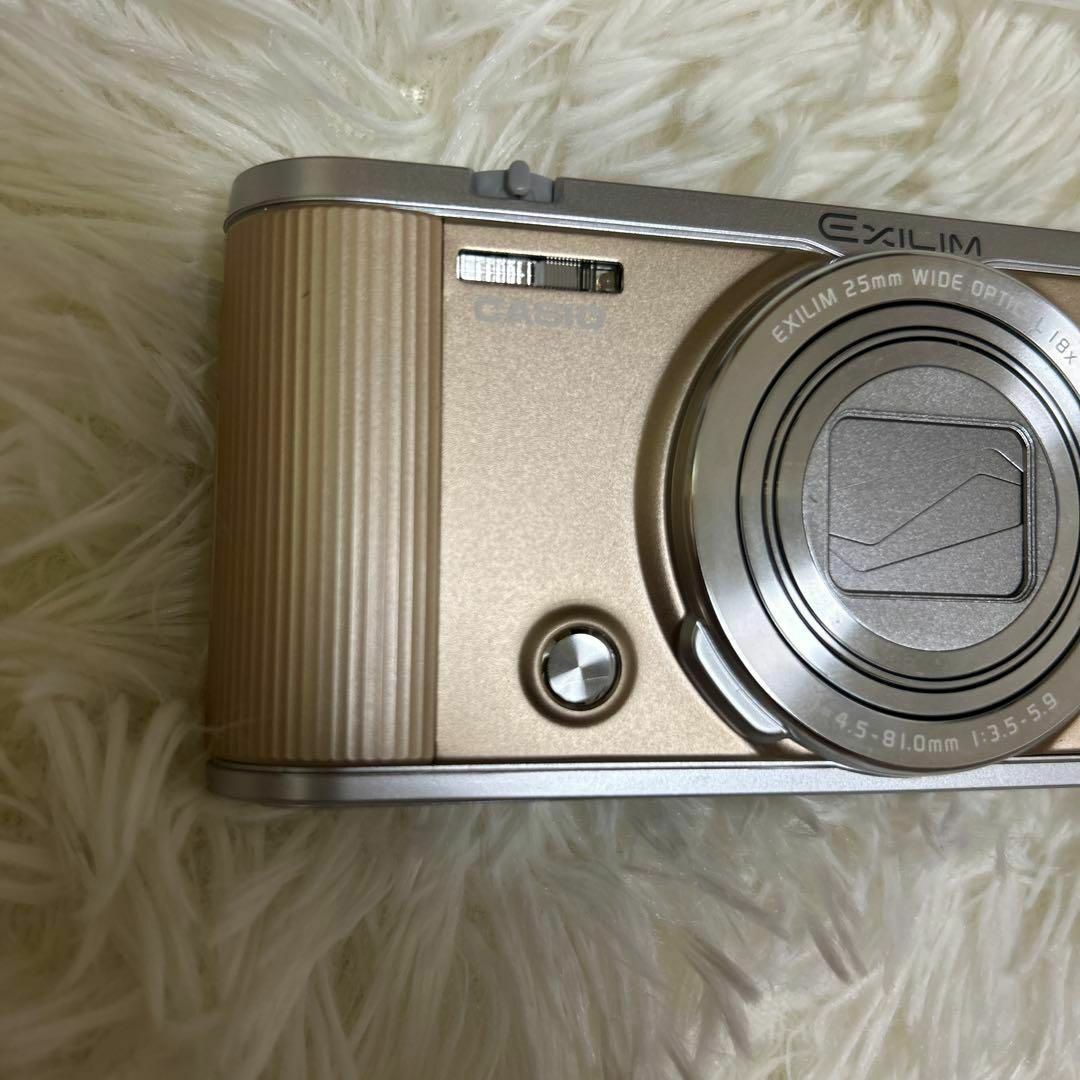 CASIO(カシオ)の【極美品】 CASIO EXILIM EX-ZR1800 デジタルカメラ　付属多 スマホ/家電/カメラのカメラ(コンパクトデジタルカメラ)の商品写真