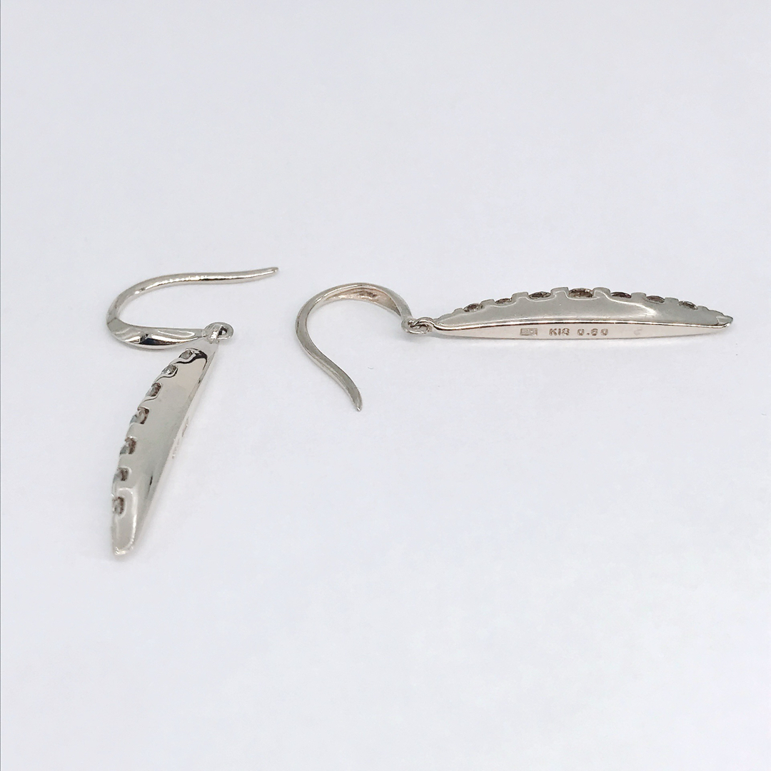 0.60ct カシケイ ネイキッド ダイヤモンド フック ピアス K18 BD レディースのアクセサリー(ピアス)の商品写真