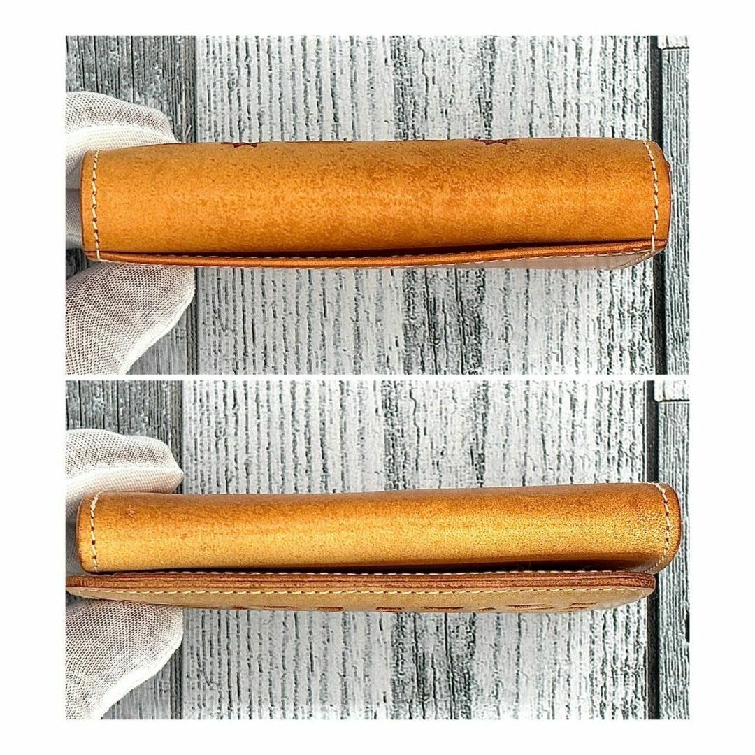 genten(ゲンテン)のgenten 二つ折りカードケース カットワーク 本革 ヌメ革　茶 レディースのファッション小物(名刺入れ/定期入れ)の商品写真