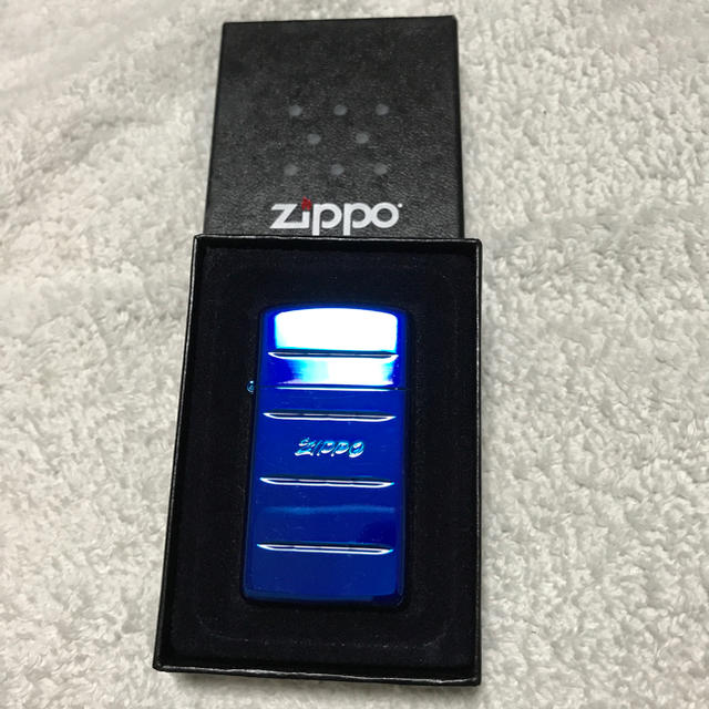 ZIPPO(ジッポー)のZＩＰＰＯ ライター メンズのファッション小物(タバコグッズ)の商品写真