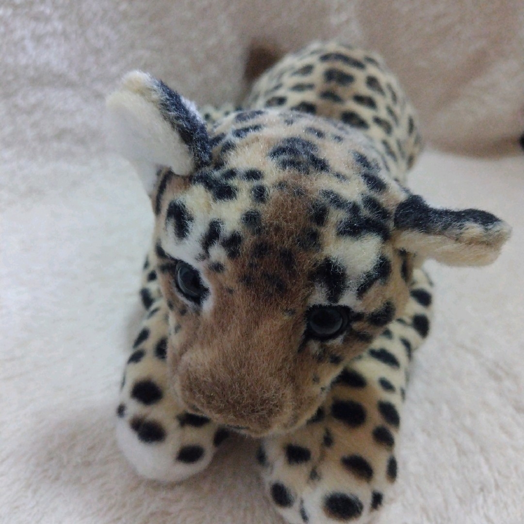 ヒョウ ぬいぐるみ パンサー エンタメ/ホビーのおもちゃ/ぬいぐるみ(ぬいぐるみ)の商品写真
