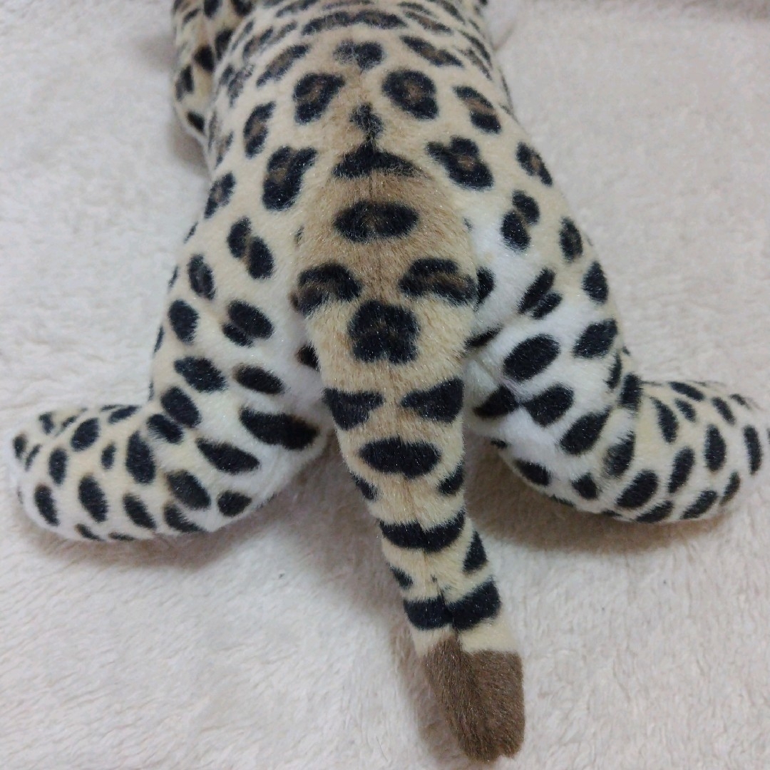 ヒョウ ぬいぐるみ パンサー エンタメ/ホビーのおもちゃ/ぬいぐるみ(ぬいぐるみ)の商品写真
