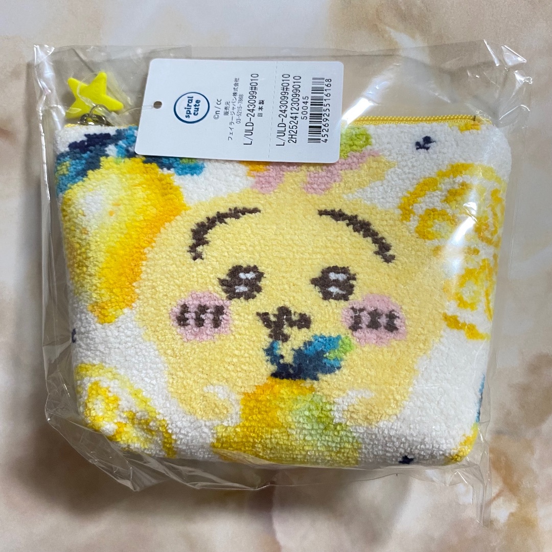 人気ブランドの FEILER - フェイラー×ちいかわ♡コラボ♡うさぎ レモンドット 財布・ケース・小物入れ