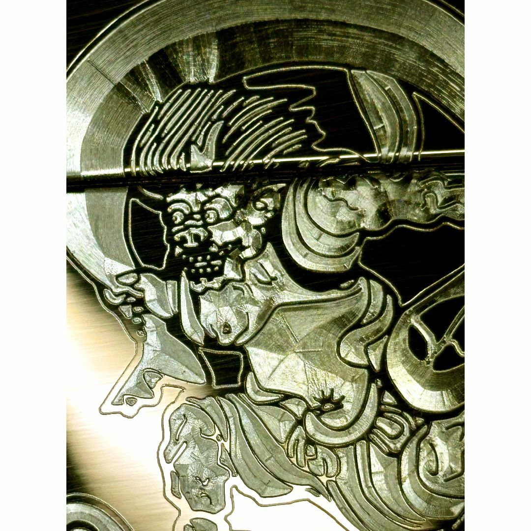 ZIPPO(ジッポー)の風神　雷神　ジッポーアーマーボディー金 ダイヤ彫刻　　名前彫刻zippo  メンズのファッション小物(タバコグッズ)の商品写真