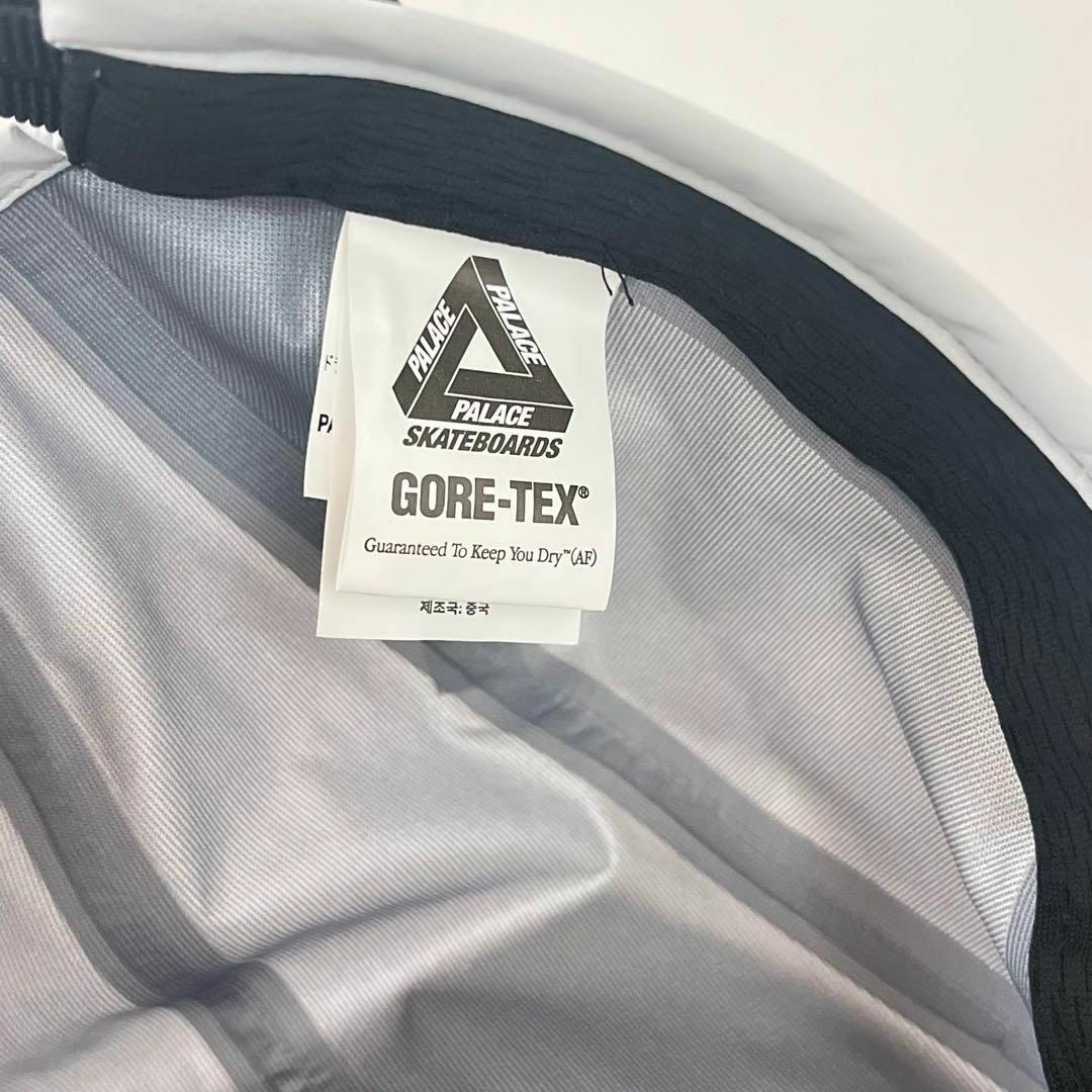 PALACE(パレス)のPalace Goretex 3L Runner Cloud キャップ メンズの帽子(キャップ)の商品写真