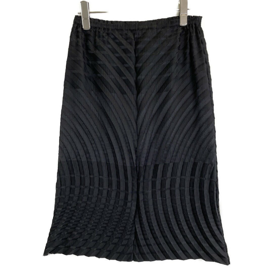 特価ブランド ISSEY 2の ﾌﾟﾘｰﾂｽｶｰﾄ IM44FG659 ﾌﾞﾗｯｸ イッセイミヤケ - MIYAKE スカート