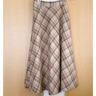 ハニーズ(HONEYS)の美品　Ａラインスカート　　(ロングスカート)