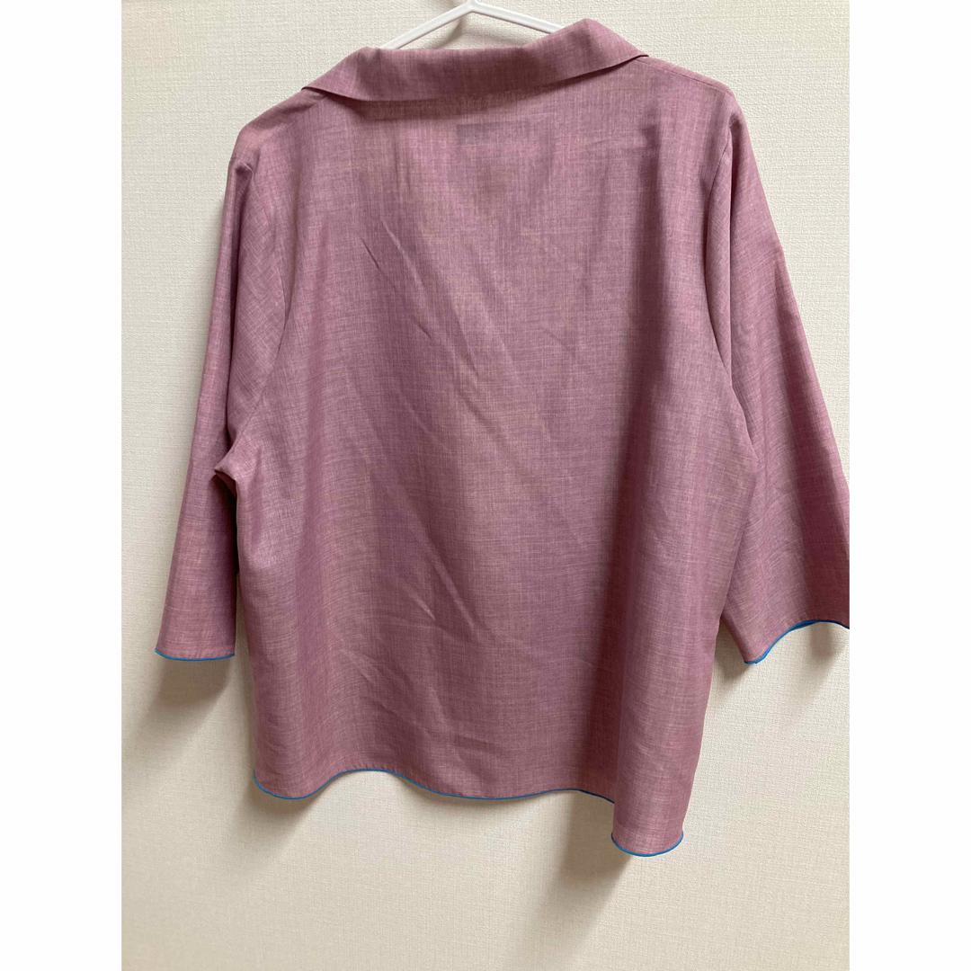 新品  婦人用 薄手シャツ ブラウス M〜L フリーサイズ   レディースのトップス(シャツ/ブラウス(長袖/七分))の商品写真