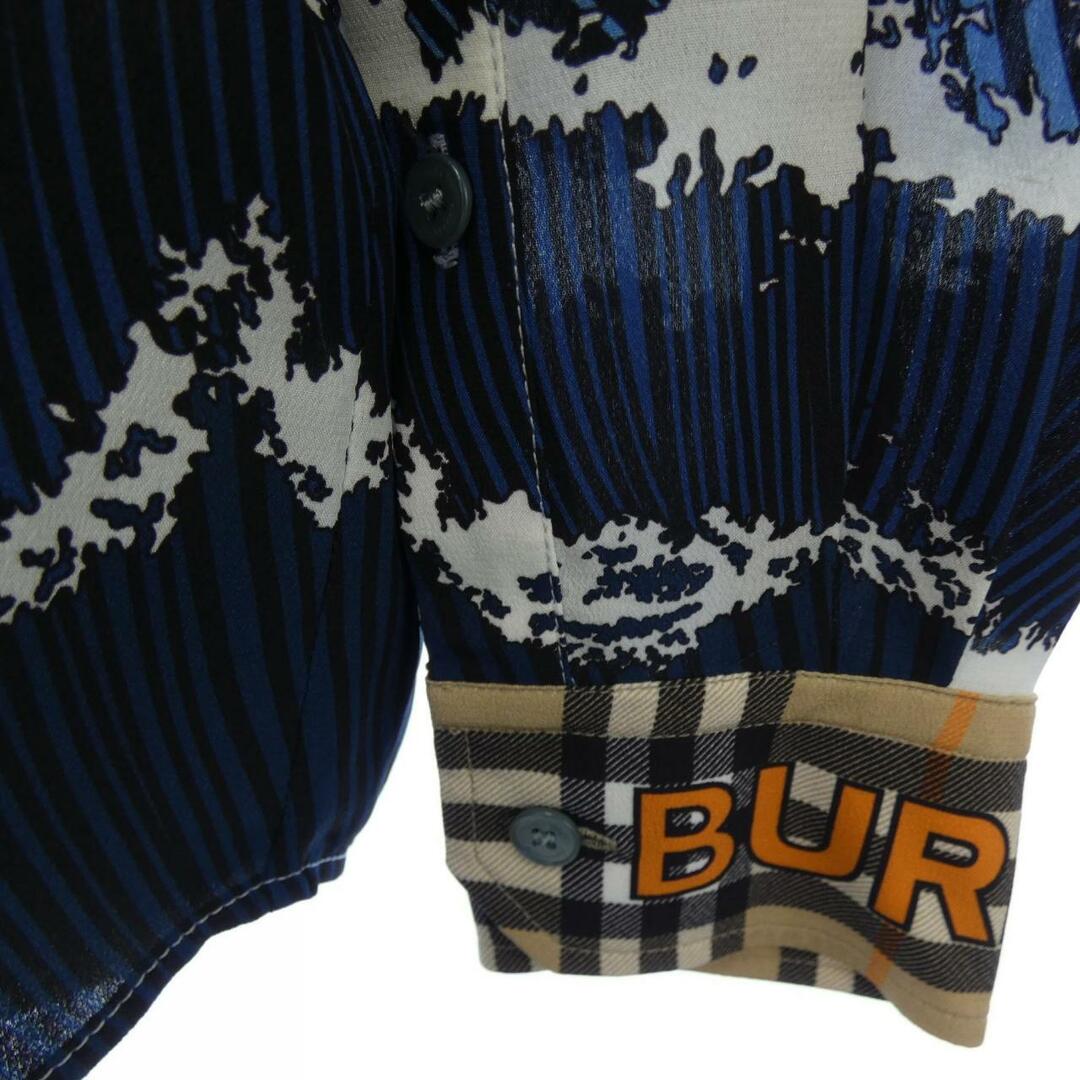 BURBERRY（シャツ/ブラウス(長袖/七分)）のフリマアイテム一覧