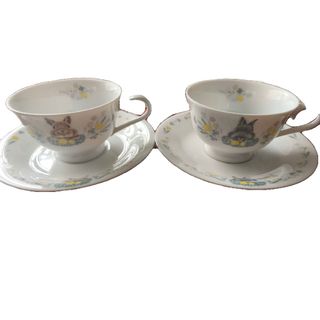 フェリシモYOU+MORE! お茶会うさぎと草花のティーカップ＆ソーサー2客