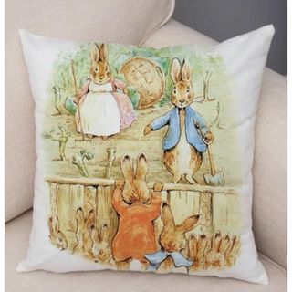 新品　ピーターラビット　クッションカバー　I　うさぎ