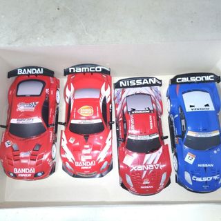 タミヤ(TAMIYA)のバンダイバクシード、タミヤミニ四駆ダイハツコペン完成品(ミニカー)