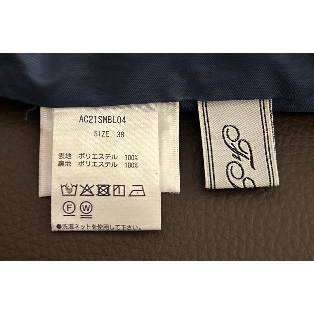 ブルー　裏地付き　プルオーバー レディースのトップス(カットソー(半袖/袖なし))の商品写真