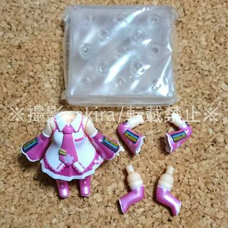グッドスマイルカンパニー(GOOD SMILE COMPANY)のボカロ 桜ミク ねんどろいど 身体パーツ ボディパーツ ピンク 桃色 スカート(アニメ/ゲーム)