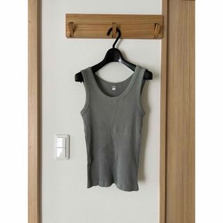 UNIQLO - 美品　未使用　ユニクロ　リブ　タンクトップ　Sサイズ　