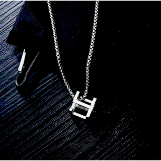 【Rk003】ネックレス　アクセサリー 　メンズ 　シルバー　ルービックキューブ(ネックレス)