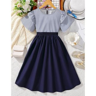 シーイン(SHEIN)のSHEIN トップス＆フレアスカート 11-12Y(セット/コーデ)