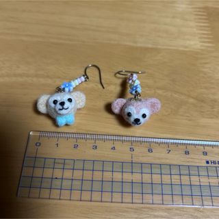 ダッフィー シェリーメイ ハンドメイド ピアス(ピアス)