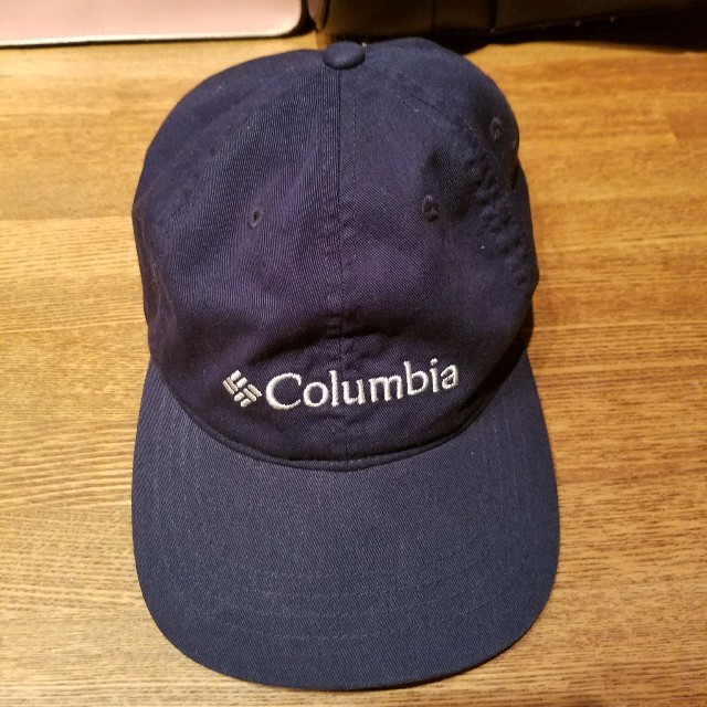 Columbia(コロンビア)のColumbiaキャップ☆ネイビー レディースの帽子(キャップ)の商品写真