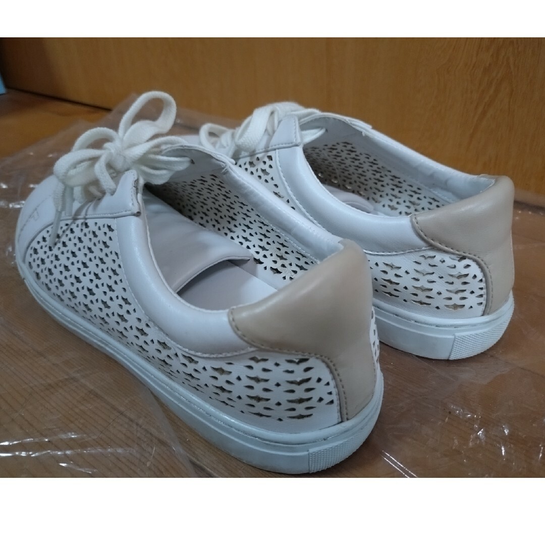 ZARA(ザラ)のZARA BASIC☆スニーカー38 レディースの靴/シューズ(スニーカー)の商品写真