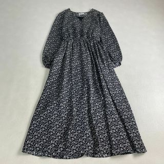 フレイアイディー(FRAY I.D)の美品　フレイアイディー　ロングワンピース　現行 小花柄　ロングワンピース(ロングワンピース/マキシワンピース)