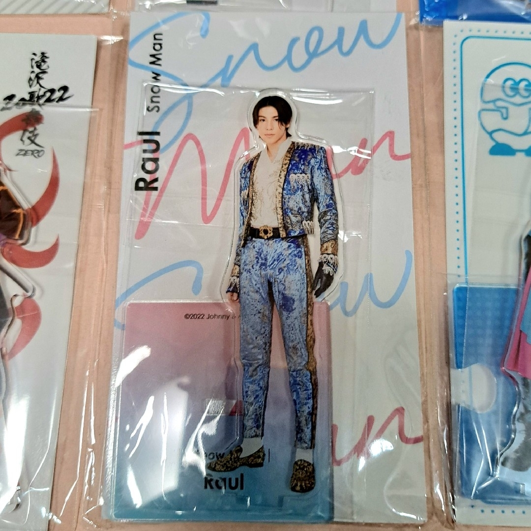 Snow Man(スノーマン)のSnowMan ラウール アクスタ 6個セット エンタメ/ホビーのタレントグッズ(アイドルグッズ)の商品写真