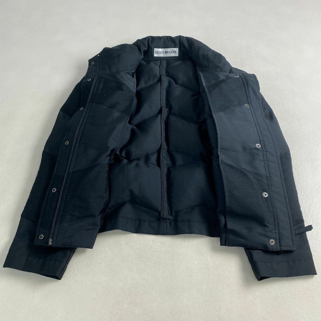 ISSEY MIYAKE - イッセイミヤケ ダウンジャケット OLD ISSEY