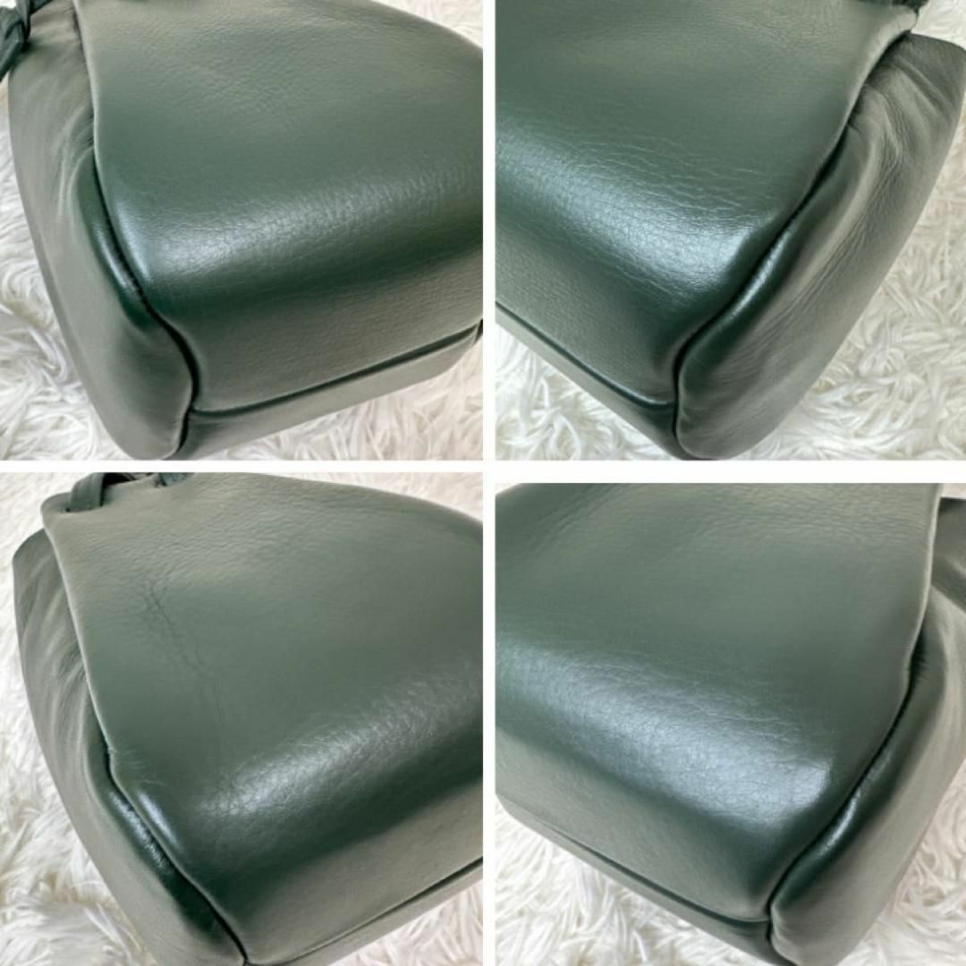 HIROFU ロシェ ハンドバッグ 刻印 シボ革 レザー ショルダーバッグ レディースのバッグ(ショルダーバッグ)の商品写真