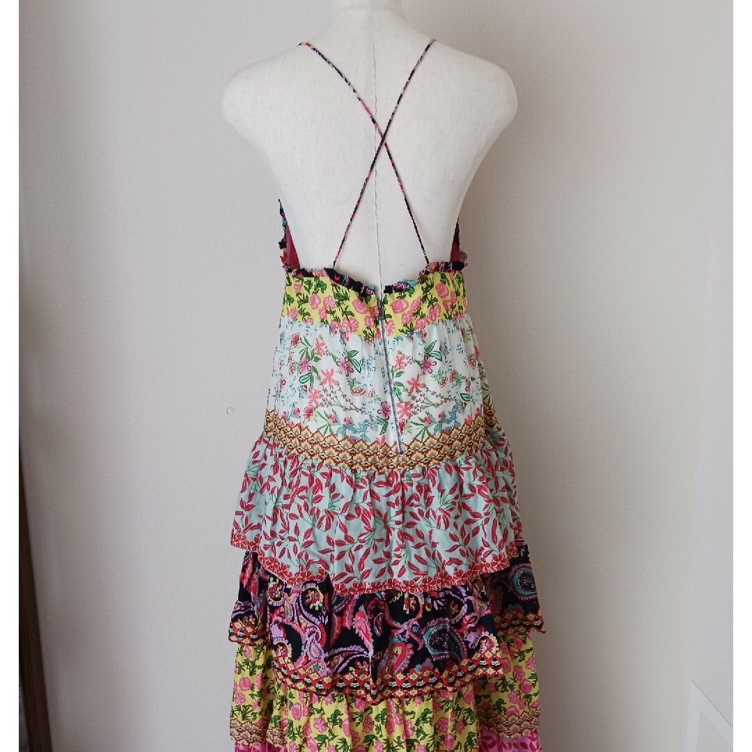 Alice+Olivia(アリスアンドオリビア)のアリス+オリビア　ロングワンピース レディースのワンピース(ロングワンピース/マキシワンピース)の商品写真