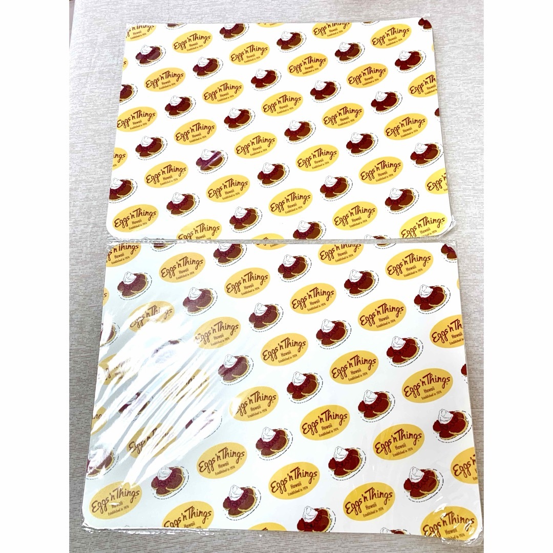 新品　エッグスンシングス　Hawaii 限定　ランチョンマット　５枚 ミニタオル インテリア/住まい/日用品のキッチン/食器(テーブル用品)の商品写真